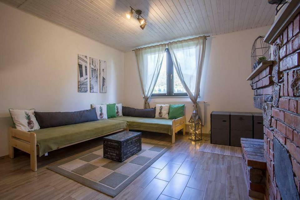 Pod Horou Apartment ชเตียฟนิซเก บาเน ภายนอก รูปภาพ